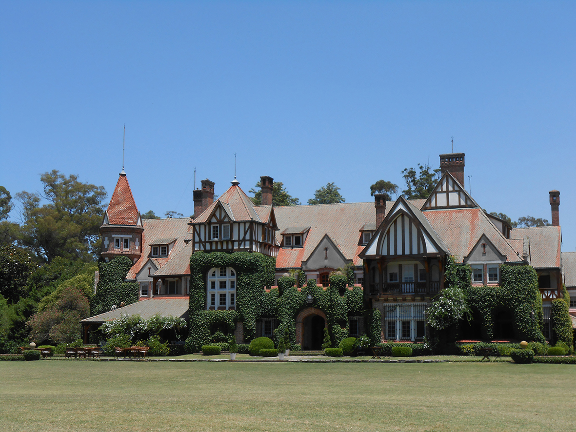 Main house at Estancia Villa María