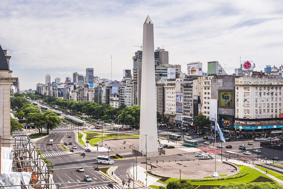 Obelisco and Avenida 9 de Julio